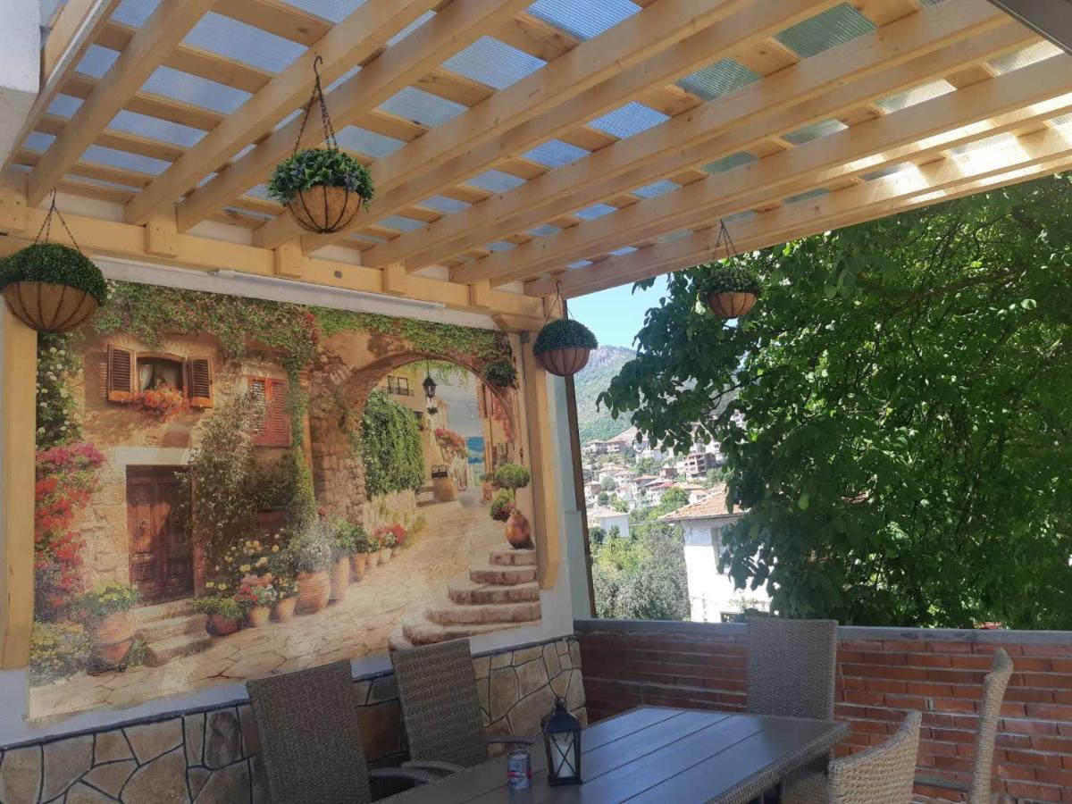 Къща Томови,Стаи За Гости Devin Exterior photo